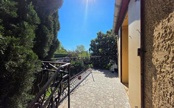 Maison à vendre    5 pièces • 155 m2 Montfavet - Avignon