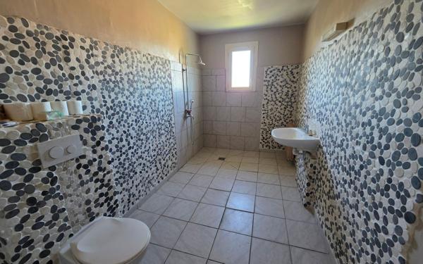 Maison à vendre    5 pièces • 155 m2 Montfavet - Avignon