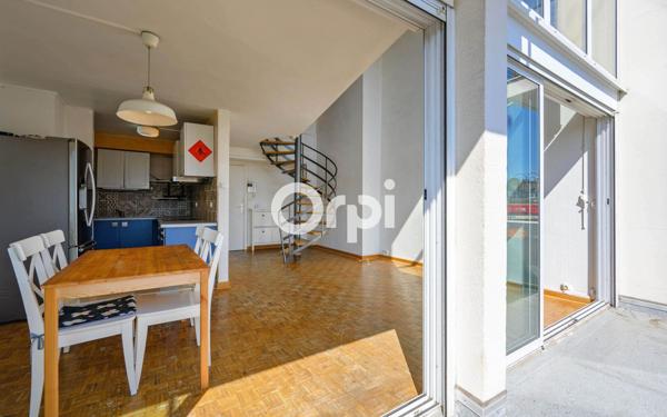 Appartement à vendre    3 pièces • 76,38 m2 Valenciennes