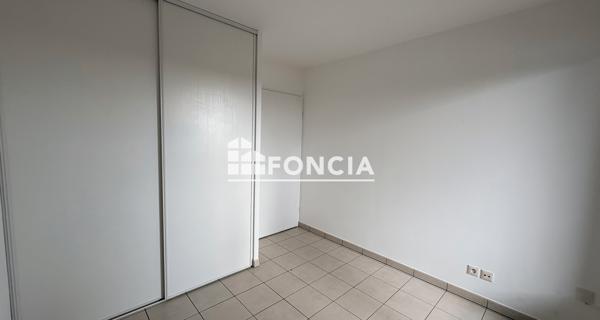 Location Appartement 2 pièces 38.31 m² - Savigny-le-temple 77176