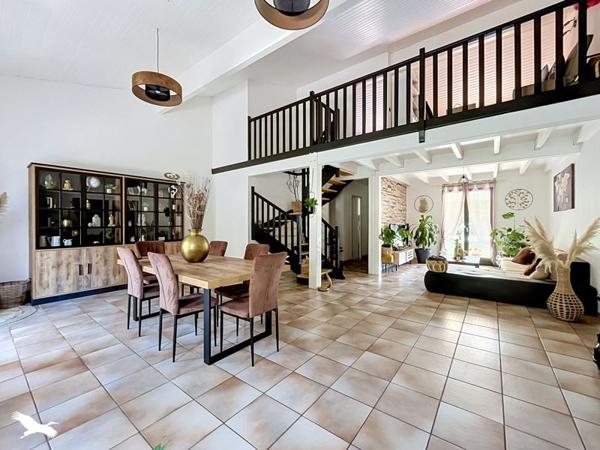 Maison 424 000 € Biganos 4 p 155 m² DPE C