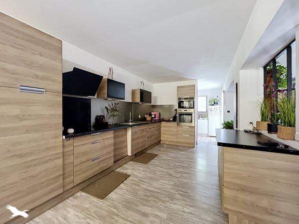 Maison 424 000 € Biganos 4 p 155 m² DPE C