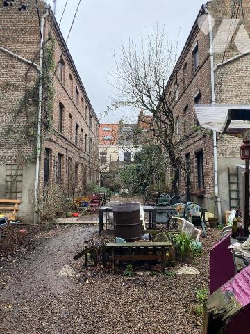 A VENDRE MAISON A RENOVER RUE D IENA LILLE