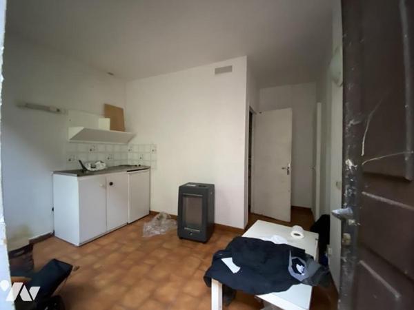 A VENDRE MAISON A RENOVER RUE D IENA LILLE