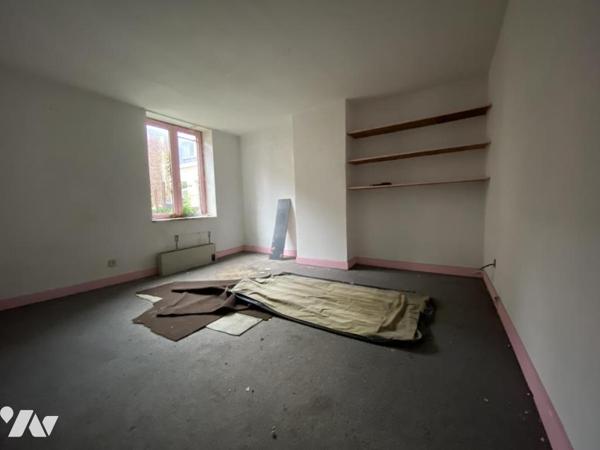 A VENDRE MAISON A RENOVER RUE D IENA LILLE