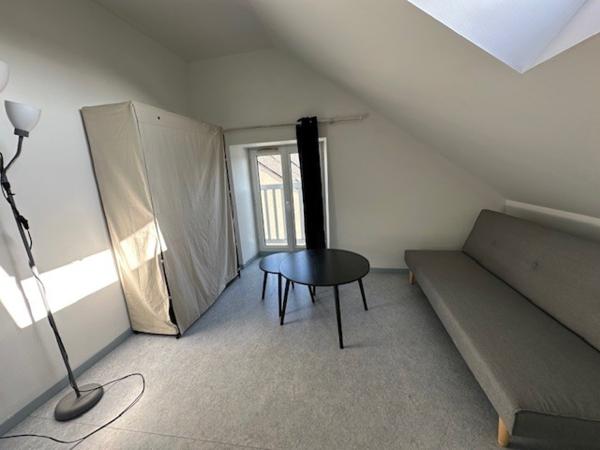 Studio 1 pièce(s) 13 m²