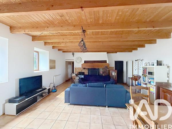 Maison à vendre 4 pièces 127,79 m² Saint-Jouan-de-l'Isle