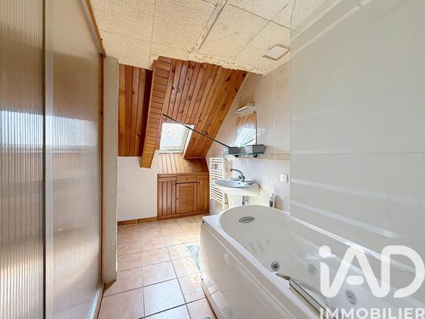 Maison à vendre 4 pièces 127,79 m² Saint-Jouan-de-l'Isle