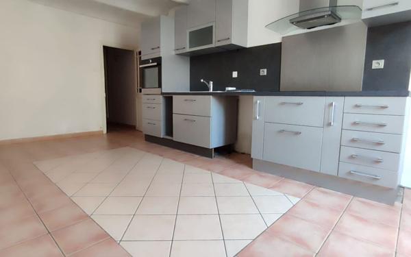 Maison à vendre    4 pièces •  Salindres