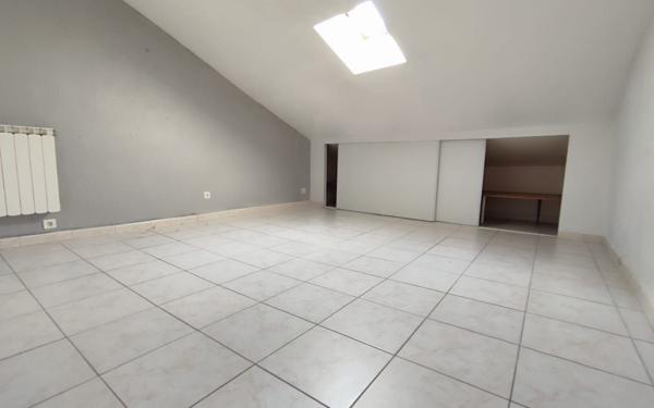 Maison à vendre    4 pièces •  Salindres