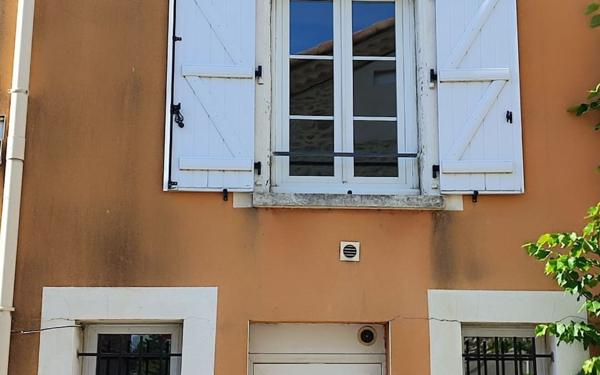 Maison à vendre    4 pièces •  Salindres