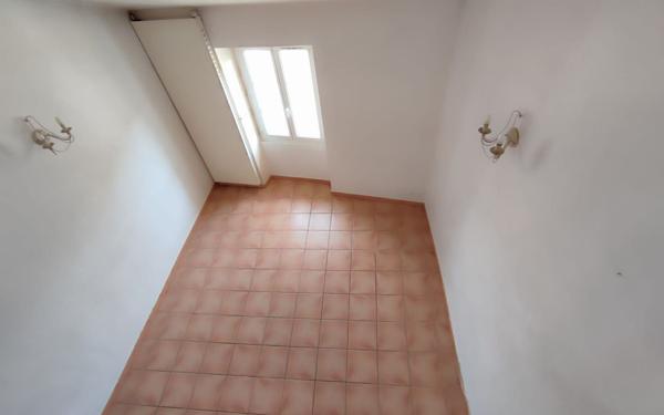 Maison à vendre    4 pièces •  Salindres