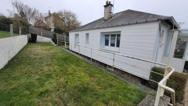 Pavillon 63 m2 avec 2 chambres et un bureau, séjour lumineux