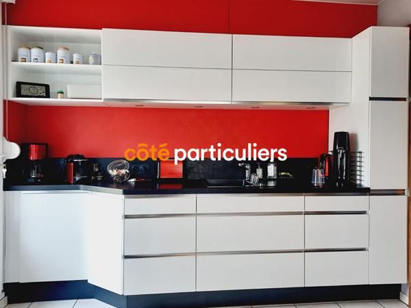 Vente Maison80 m² - 5 Pièces - MONTMARTIN SUR MER (50590)