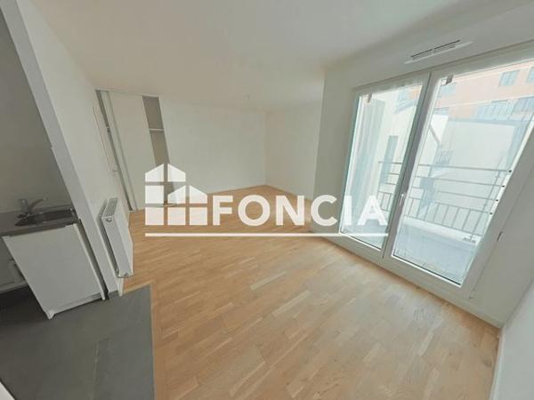 Location Studio 33 m² - Saint-ouen-sur-seine 93400