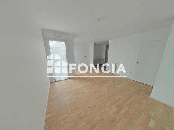 Location Studio 33 m² - Saint-ouen-sur-seine 93400