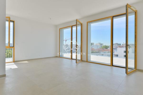 Lyon 7 – Appaetement de 107,50 m² – 4 chambres – terrasse – garage
