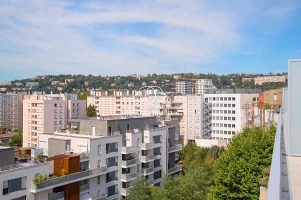 Lyon 7 – Appaetement de 107,50 m² – 4 chambres – terrasse – garage