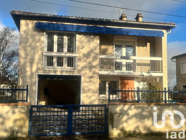 Maison 9 pièces de 199 m² à Gaillac (81600)