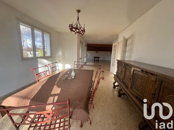 Maison 9 pièces de 199 m² à Gaillac (81600)