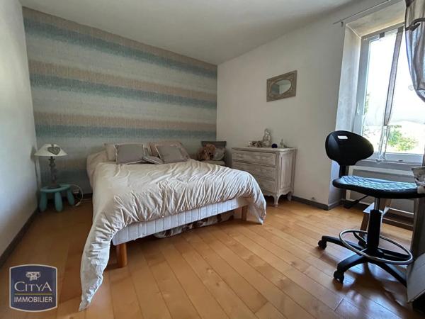 Maison à vendre 10 pièces 245m²