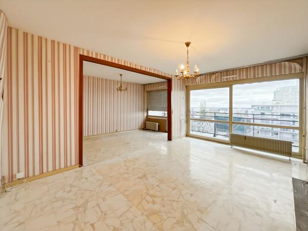 Appartement Melun 3 pièce(s) avec balcon et cave