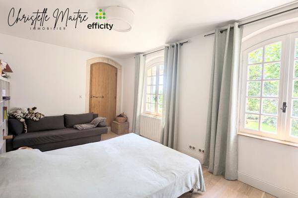 Maison 10 pièces - 333 m² Bien prestige