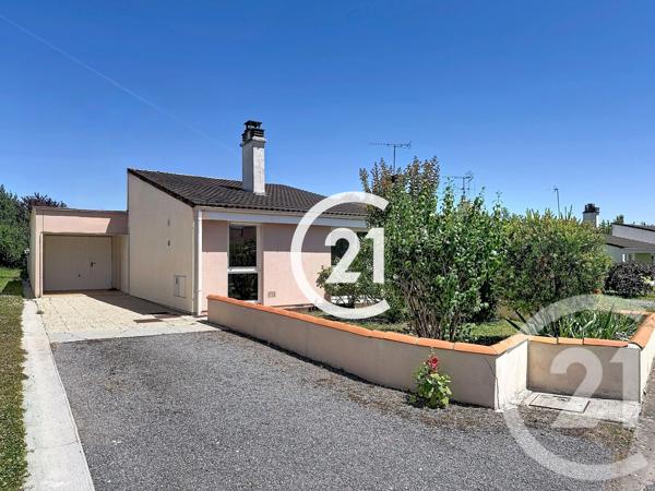 Maison à vendre  4 pièces - 102 m 2   COGNAC  - 16