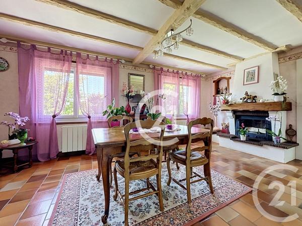 Maison à vendre  4 pièces - 102 m 2   COGNAC  - 16