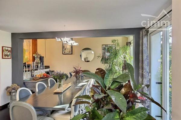 Maison Atypique de 9 pièces à Gournay sur Marne