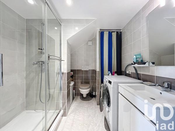 Maison 6 pièces de 125 m² à Dordives (45680)