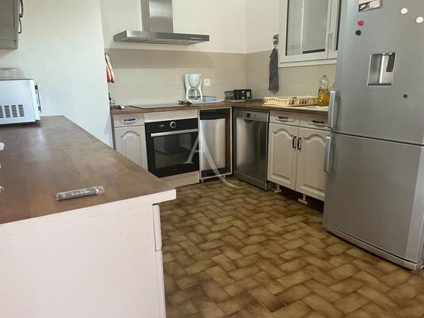 LOCATION maison meublée à La Chaize Giraud 3 pièce(s) 64 m2