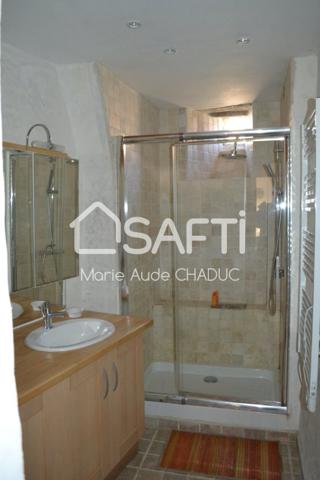 Château du XIIIème siècle, Dépendances30 mm Des Vans