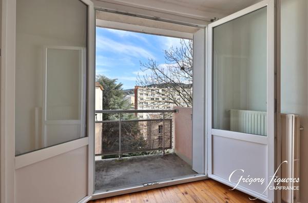T3 de 55 m² avec balcon – 2 chambres – Saint-Étienne Proche cours Fauriel et Parc de l’Europe