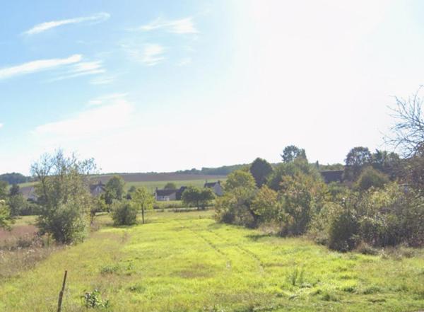 Terrain viabilisé de 920 m² proche de Sens