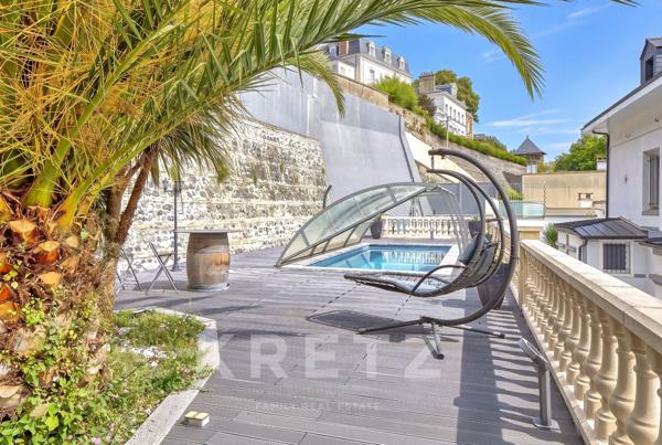 Maison d'exception rénovée avec piscine chauffée et vue mer - Le Havre