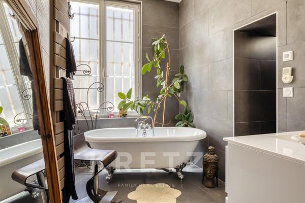Maison d'exception rénovée avec piscine chauffée et vue mer - Le Havre