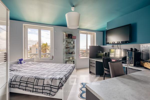Maison d'exception rénovée avec piscine chauffée et vue mer - Le Havre
