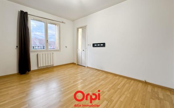 Appartement à vendre    3 pièces • 76,21 m2 Montluçon
