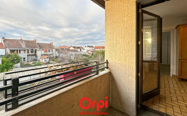 Appartement à vendre    3 pièces • 76,21 m2 Montluçon
