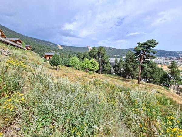 Les Angles Terrain constructible possibilité 1 ou 2 chalets