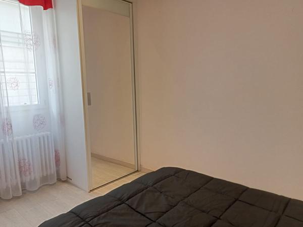 IDEAL CO-LOCATION, Appartement à louer de 3 pièces d'une surface de 77,11 m2 situé à COMPIEGNE