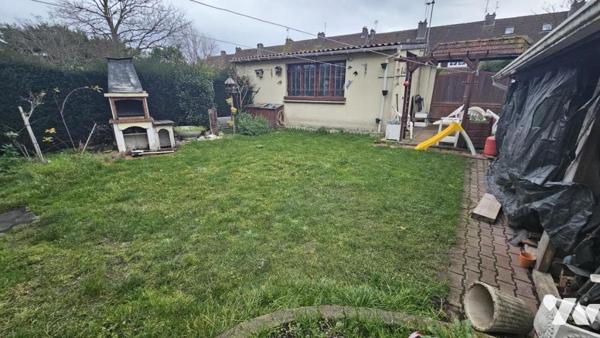 Maison 3 chambres bureau jardin garage