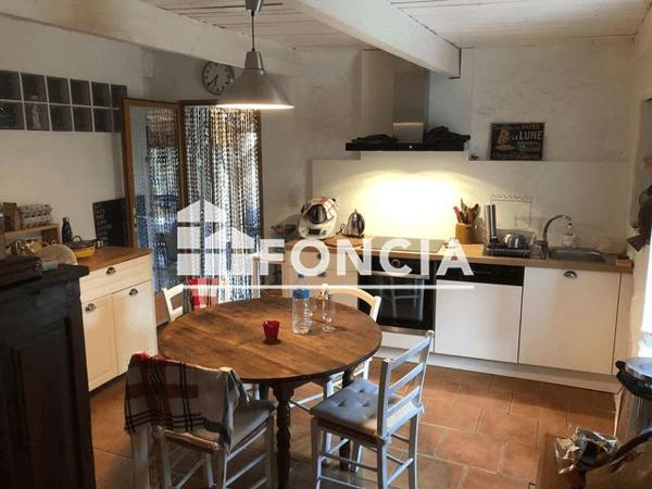 À vendre Maison 8 pièces 298 m² - Châteauneuf-miravail 04200