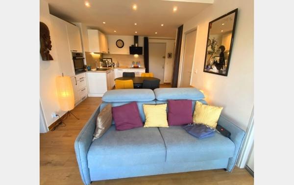 Vente Appartement P3 + PARKING + CELLIER rénové(e) Le grau-du-roi   