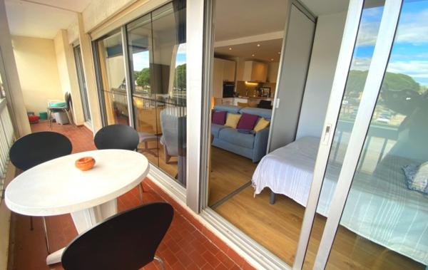 Vente Appartement P3 + PARKING + CELLIER rénové(e) Le grau-du-roi   