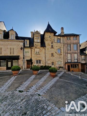 Immeuble à vendre 400 m² Terrasson-Lavilledieu