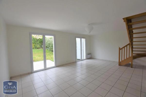 Maison à louer 4 pièces 86.42m² Cholet (49300)
