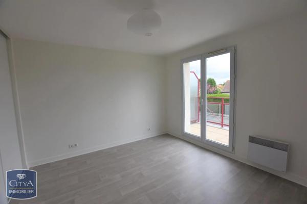 Maison à louer 4 pièces 86.42m² Cholet (49300)