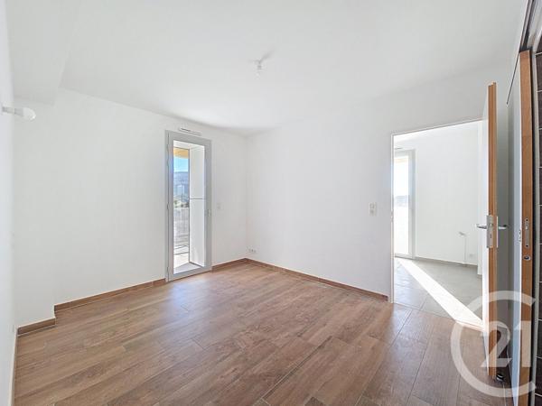 Appartement T4 à vendre  4 pièces - 91,10 m2 MARSEILLE - 13008